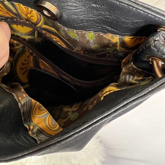 Imoshion | BOHO Purse | Crossbody | Fringe | Black | Small | Rhinestone Trim - Picture 3 of 10